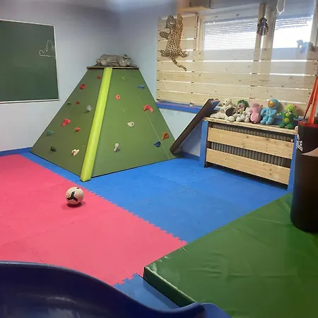 بيت ضيافة Planinski Dom Jance