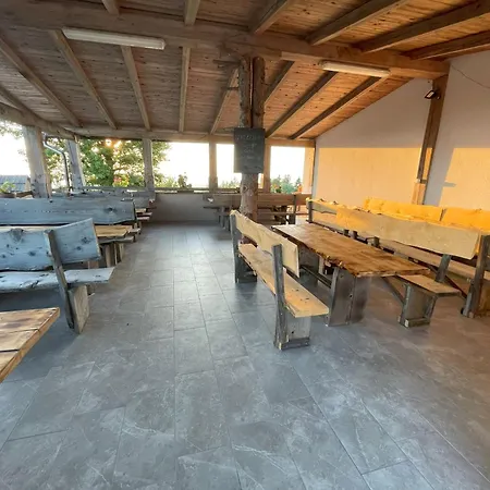 Planinski Dom Jance Lublana