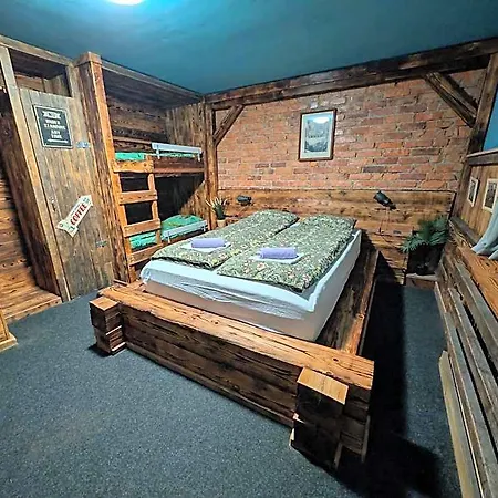 Planinski Dom Jance Gostinjska kuća 3*