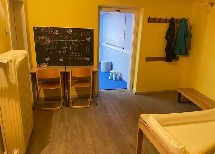 بيت ضيافة Planinski Dom Jance *